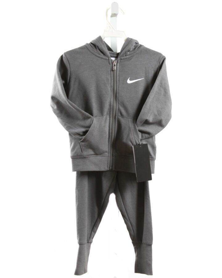 NIKE  GRAY    2-PIECE OUTFIT