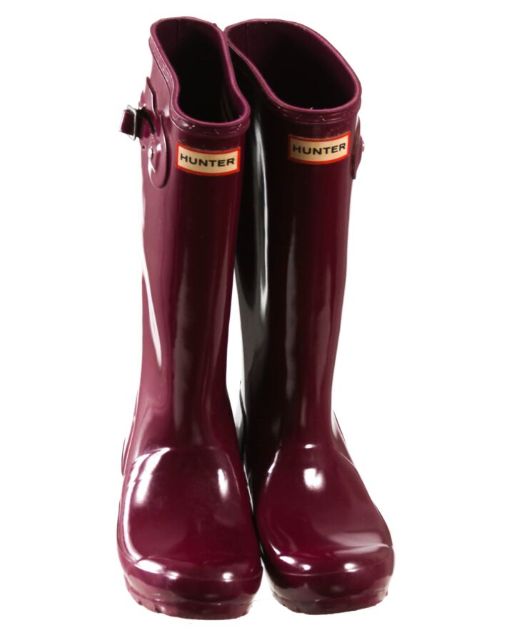 HUNTER PURPLE BOOTS *THIS ITEM IS GENTLY USED WITH MINOR SIGNS OF WEAR (MINOR SCUFFING) *VGU SIZE CHILD 5