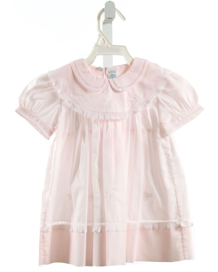 FELTMAN BROTHERS  LT PINK    DRESS WITH LACE TRIM