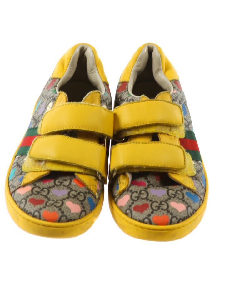 GUCCI YELLOW SHOES *SIZE EU 32 EQUIVALENT TO SIZE CHILD 1; VGU - LIGHT WEAR