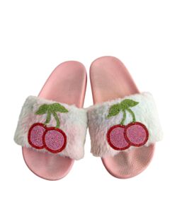 NO TAG PINK SHOES *SIZE 10-11 *THIS ITEM IS GENTLY USED WITH MINOR SIGNS OF WEAR (MINOR STAINING COULD POSSIBLY BE WASHED OUT) *VGU SIZE TODDLER 10