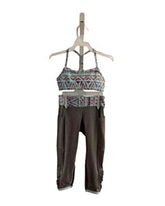 IVIVVA  GRAY    2-PIECE OUTFIT