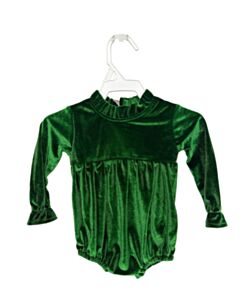 THE OAKS APPAREL   GREEN VELVET   DRESSY BUBBLE