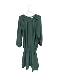 PLEAT. GREEN DRESS