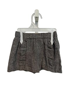 VIGNETTE GRAY SHORTS WITH RUFFLE