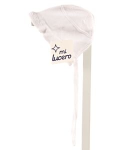 MI LUCERO WHITE HAT