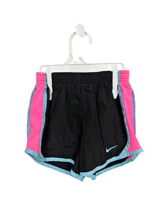 NIKE BLACK SHORTS