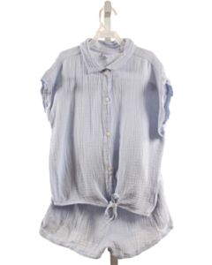 PLEAT.  LT BLUE    2-PIECE OUTFIT