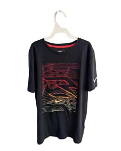 NIKE BLACK T-SHIRT