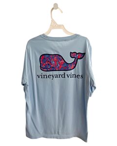 VINEYARD VINES  LT BLUE   PRINTED DESIGN T-SHIRT