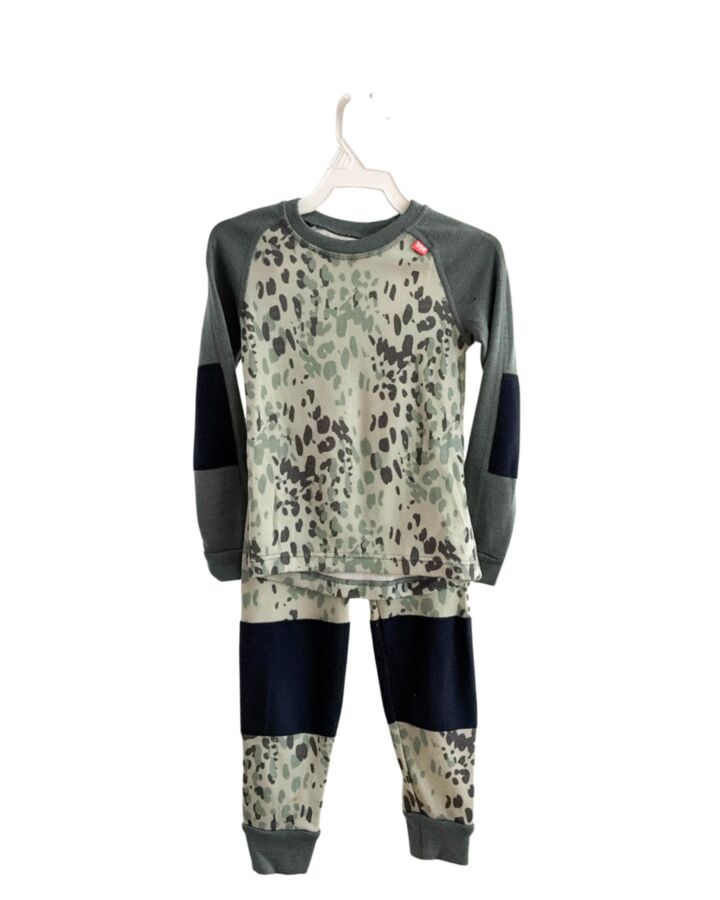 HELLY HANSEN  GRAY    2-PIECE OUTFIT