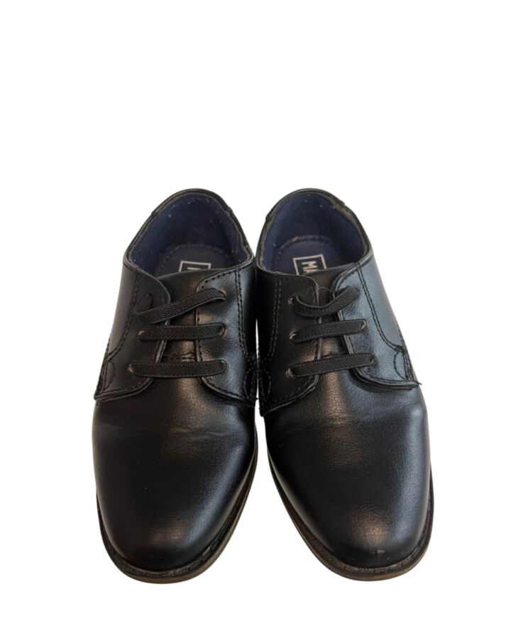 MAX + JAKE BLACK DRESS SHOES *THIS ITEM IS GENTLY USED WITH MINOR SIGNS OF WEAR (MINOR SCUFFING) *VGU SIZE TODDLER 9