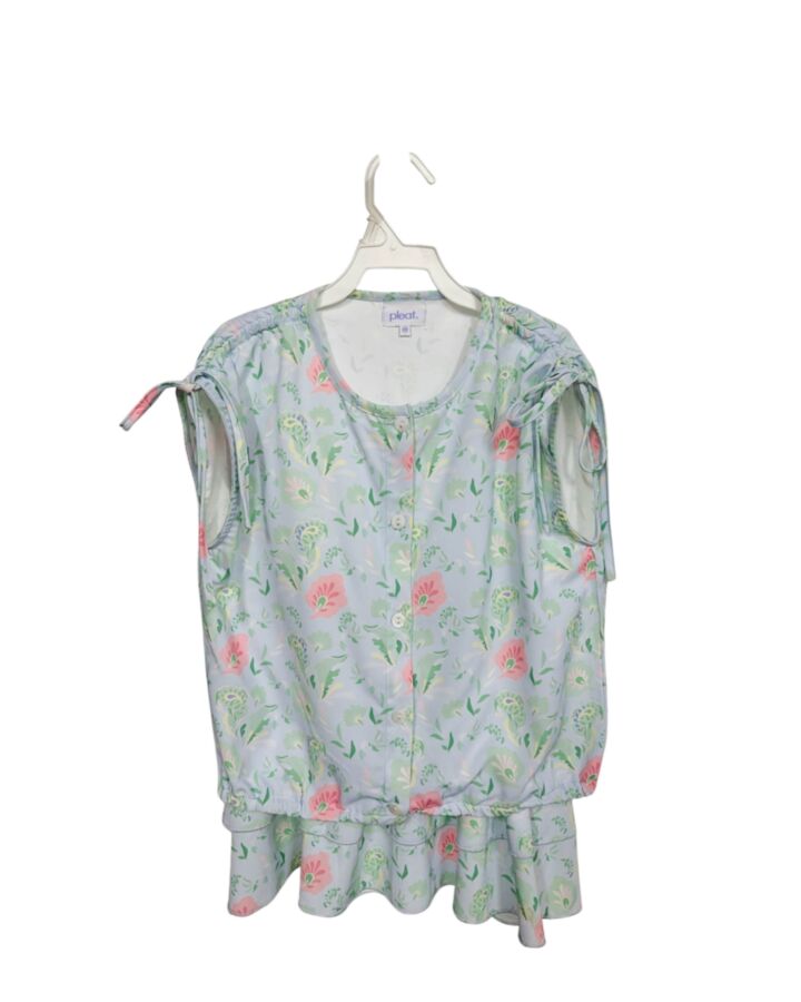 PLEAT.  LT BLUE  FLORAL  2-PIECE OUTFIT