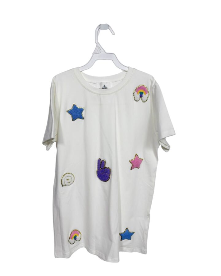 BELLE CHER  WHITE   APPLIQUED KNIT SS SHIRT