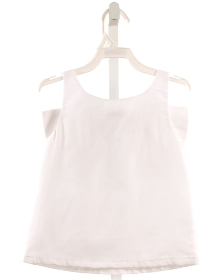 BROWN BOWEN & CO. WHITE SLEEVELESS SHIRT