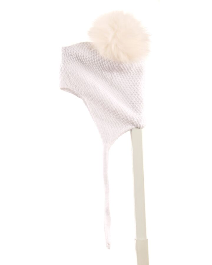 MI LUCERO WHITE HAT