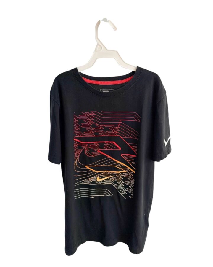 NIKE  BLACK    T-SHIRT