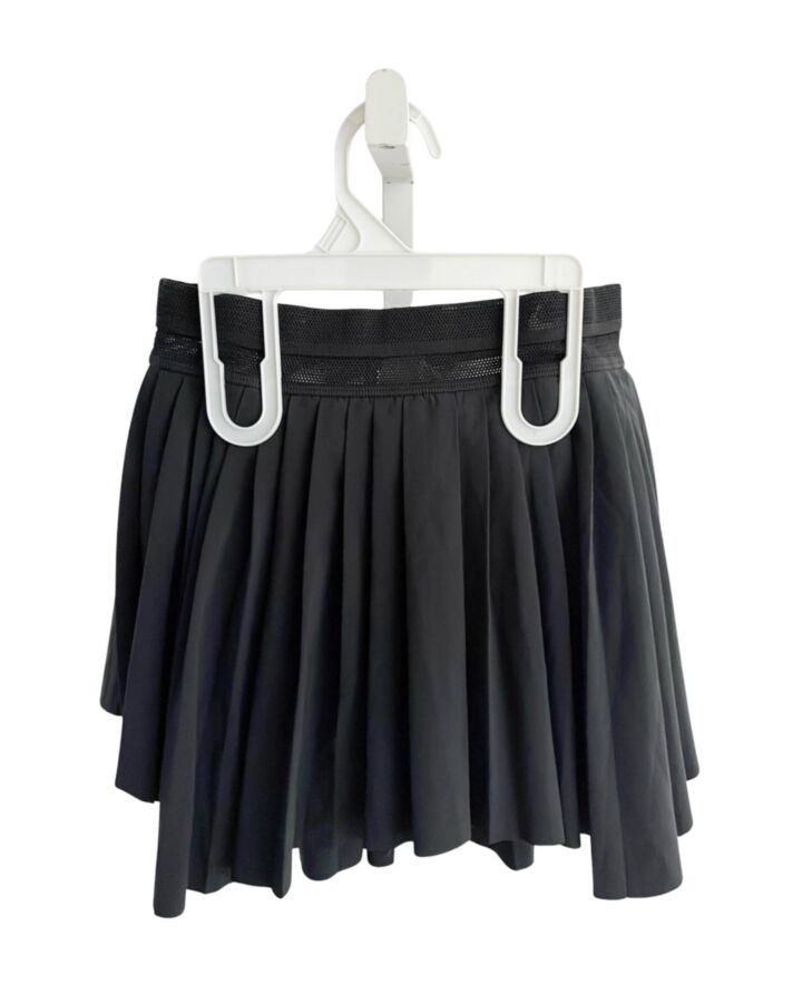 NIKE  BLACK    SKORT