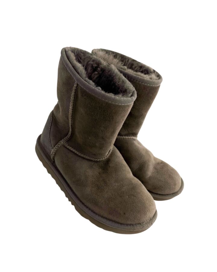 UGG GRAY BOOTS  *EUC SIZE CHILD 4
