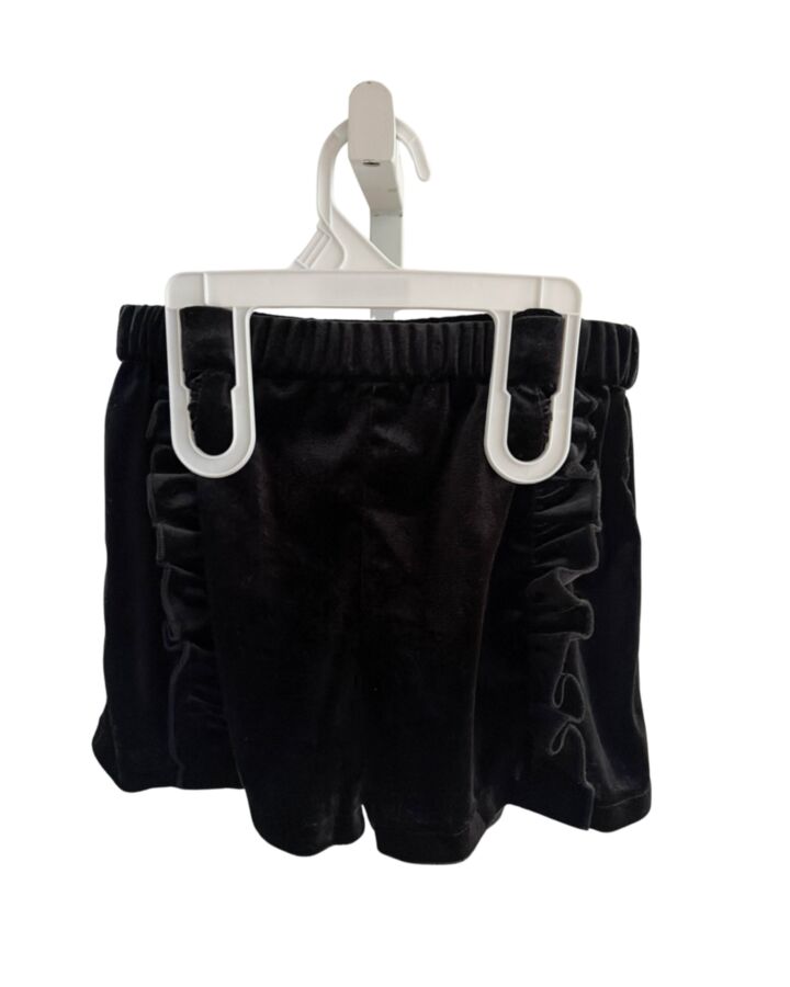 VIGNETTE  BLACK VELOUR   SHORTS WITH RUFFLE