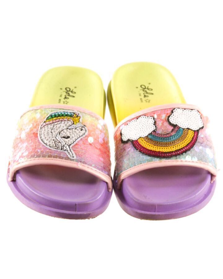 LOLA + THE BOYS PURPLE SANDALS *SIZE EU 33 EQUIVALENT TO SIZE 2 *THIS ITEM IS GENTLY USED WITH MINOR SIGNS OF WEAR (SIGN OF WEAR AND MINOR STAINING) *EUC SIZE CHILD 2