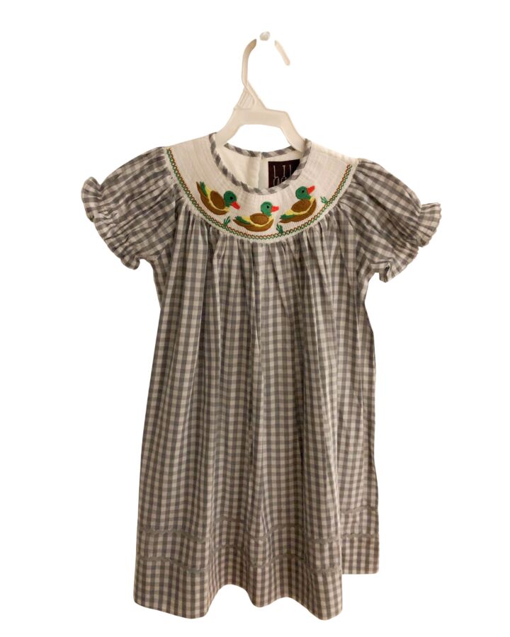 LIL CACTUS  GRAY  GINGHAM SMOCKED DRESS WITH RIC RAC