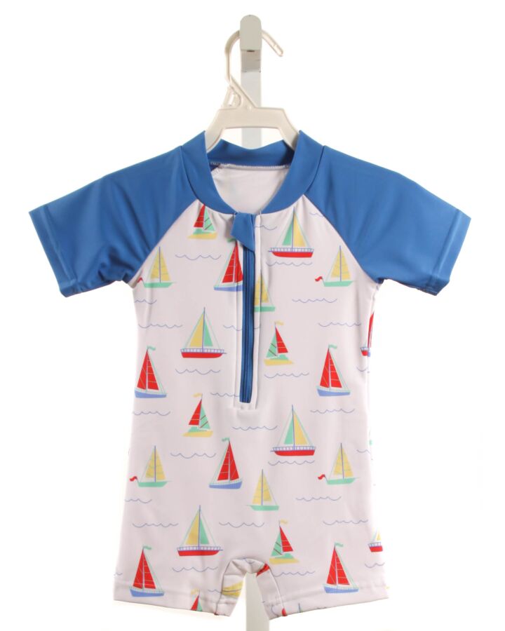 STITCHY FISH BLUE PRINTED DESIGN RASH GUARD