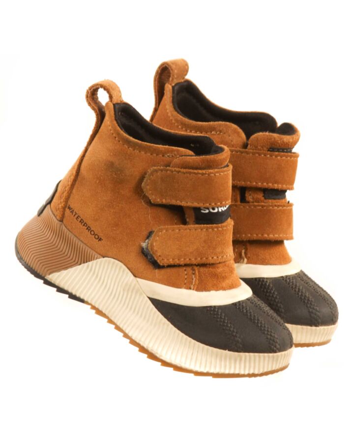 SOREL BROWN BOOTS  *EUC SIZE TODDLER 9