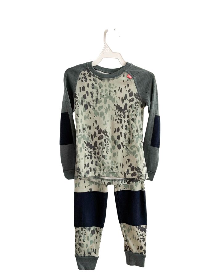 HELLY HANSEN  GRAY    2-PIECE OUTFIT