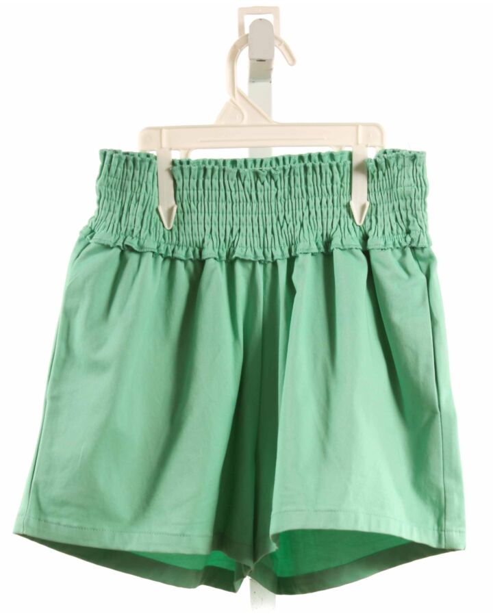 PLEAT.  MINT   SMOCKED SHORTS