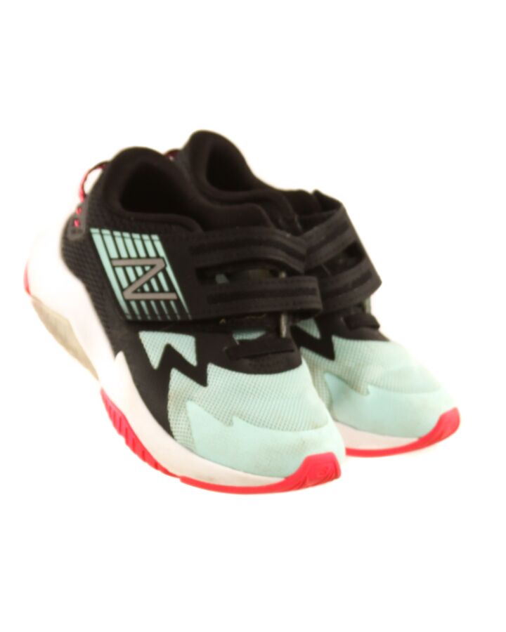 NEW BALANCE BLUE SNEAKERS *THIS ITEM IS GENTLY USED WITH MINOR SIGNS OF WEAR (FAINT STAINING COULD POSSIBLY BE WASHED OUT) *EUC SIZE TODDLER 11