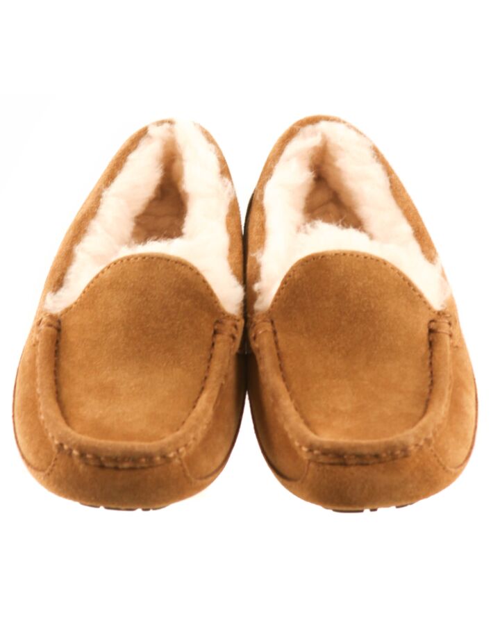 UGG BROWN SLIPPERS *NEW WITHOUT TAG *NWT SIZE CHILD 1