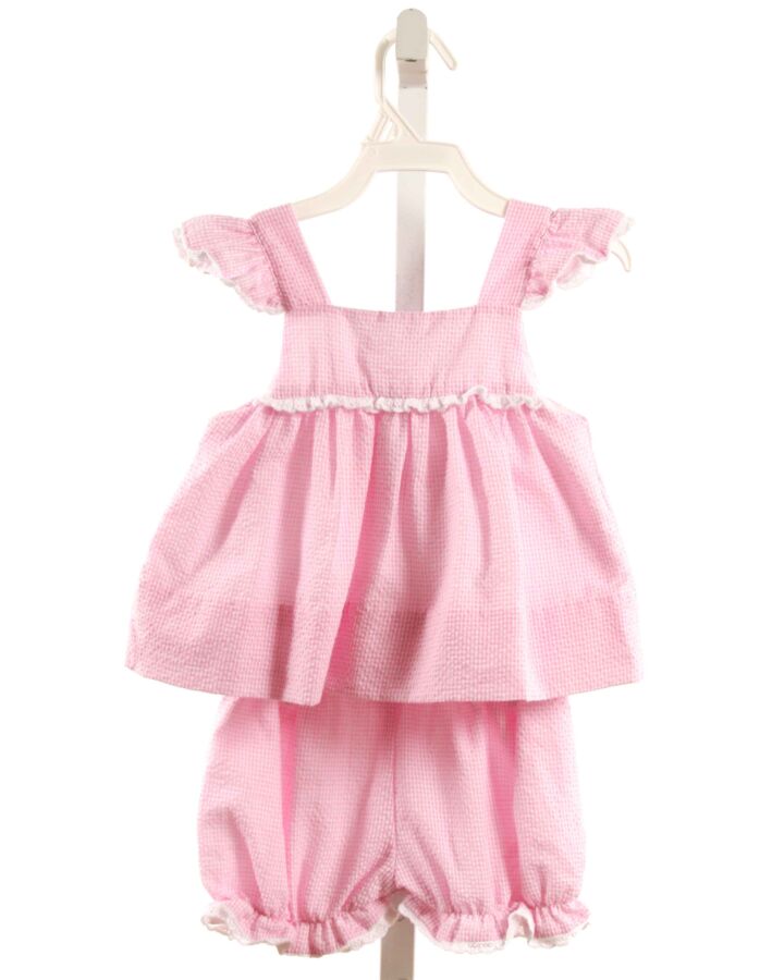 CECIL & LOU  PINK SEERSUCKER GINGHAM  2-PIECE OUTFIT WITH EYELET TRIM