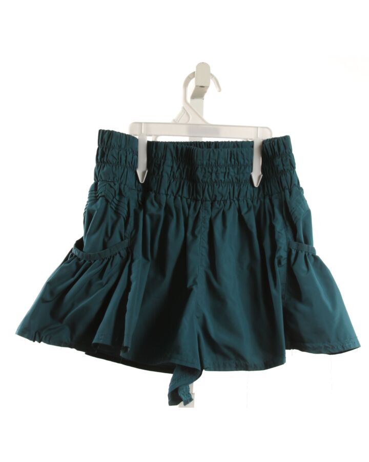 FREE PEOPLE  GREEN   SMOCKED SHORTS