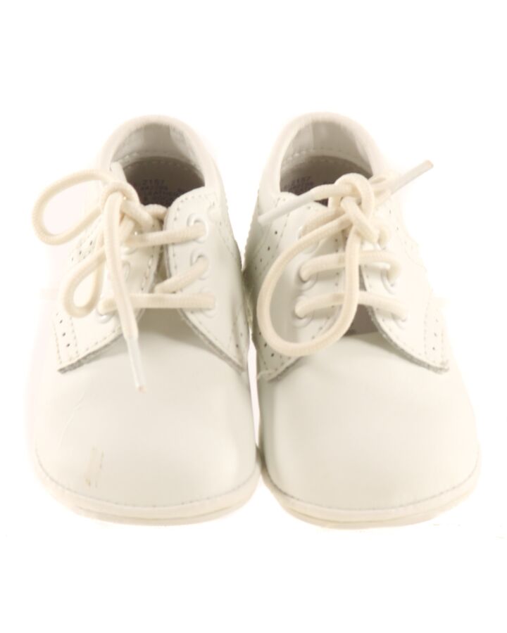 ANGEL BABY SHOES WHITE SHOES  *EUC SIZE INFANT 1