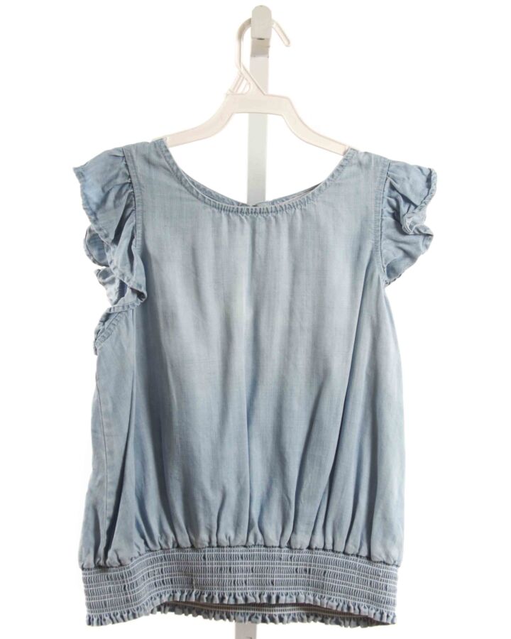 BELLA DAHL  CHAMBRAY   SMOCKED SLEEVELESS SHIRT