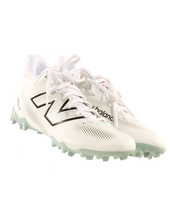 NEW BALANCE WHITE SNEAKERS  *NWT SIZE CHILD 5
