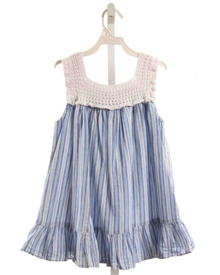 NO TAG  LT BLUE  STRIPED  SLEEVELESS SHIRT WITH LACE TRIM