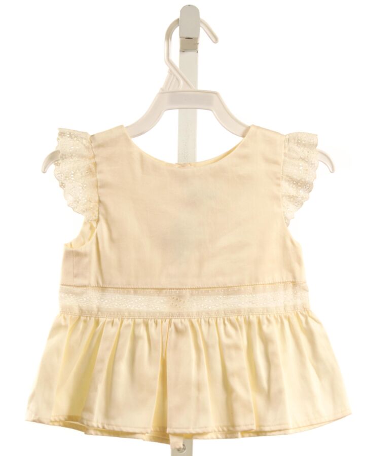 THE MAGIC WARDROBE  CREAM    SLEEVELESS SHIRT WITH EYELET TRIM