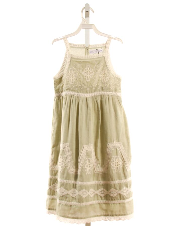 ZARA  LT GREEN  FLORAL EMBROIDERED DRESS WITH LACE TRIM
