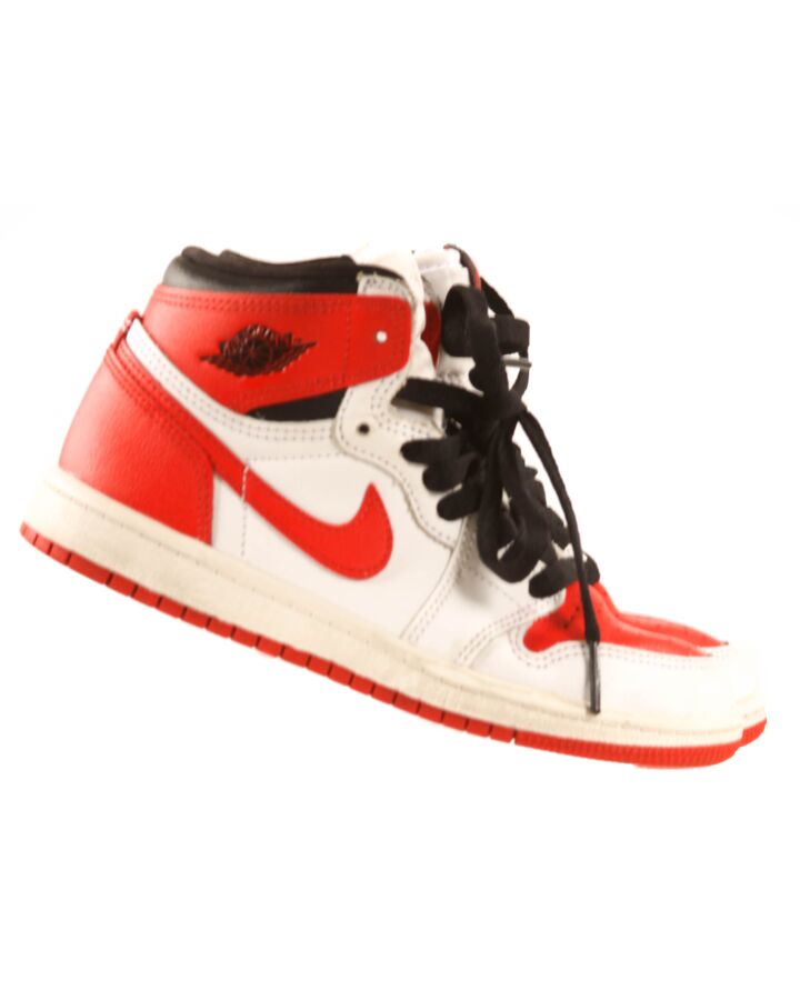 NIKE RED SNEAKERS  *EUC SIZE TODDLER 13.5
