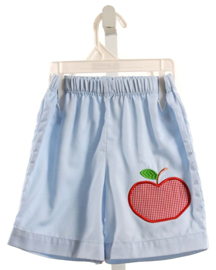 NO TAG  LT BLUE   APPLIQUED SHORTS