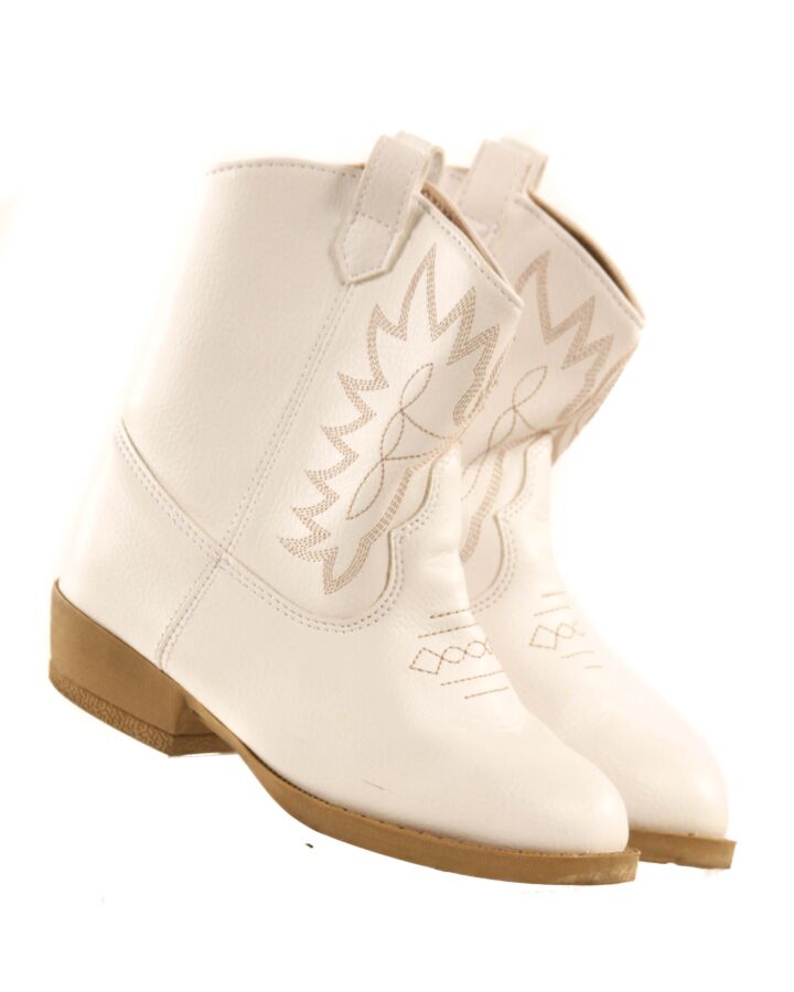 TRIMFOOT CO. WHITE BOOTS  *EUC SIZE TODDLER 10