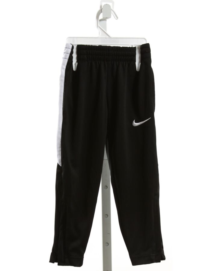 NIKE  BLACK    PANTS