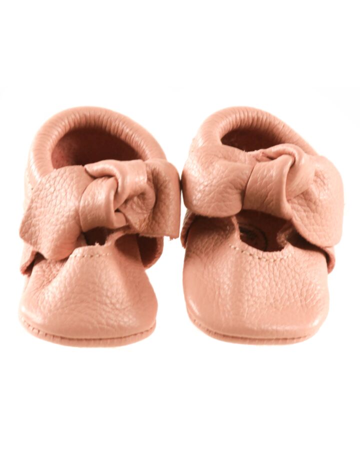 NO TAG PINK BOOTIES  *EUC SIZE INFANT 2