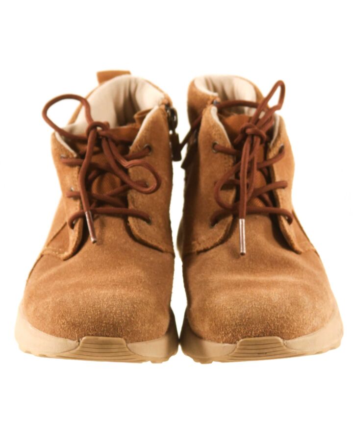 UGG BROWN BOOTS  *EUC SIZE CHILD 1