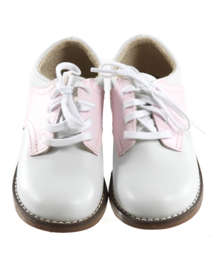 FOOTMATES PINK SHOES *THIS ITEM IS GENTLY USED WITH MINOR SIGNS OF WEAR (MISSING INNER SOLES) *EUC SIZE TODDLER 9