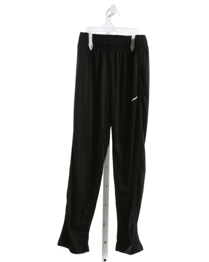 NIKE  BLACK    PANTS