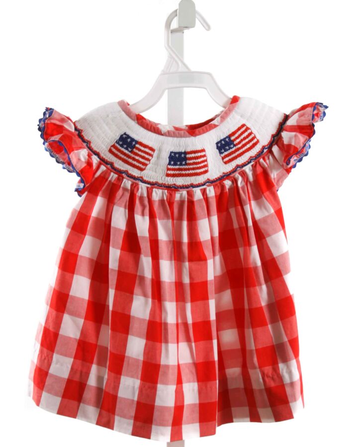 CECIL & LOU  RED  GINGHAM SMOCKED SLEEVELESS SHIRT WITH RIC RAC