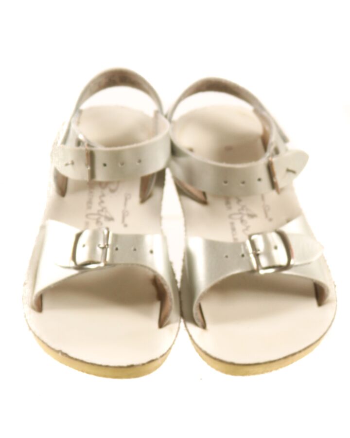 SUN SANS/ SALTWATER SANDALS SILVER SANDALS  *EUC SIZE TODDLER 8